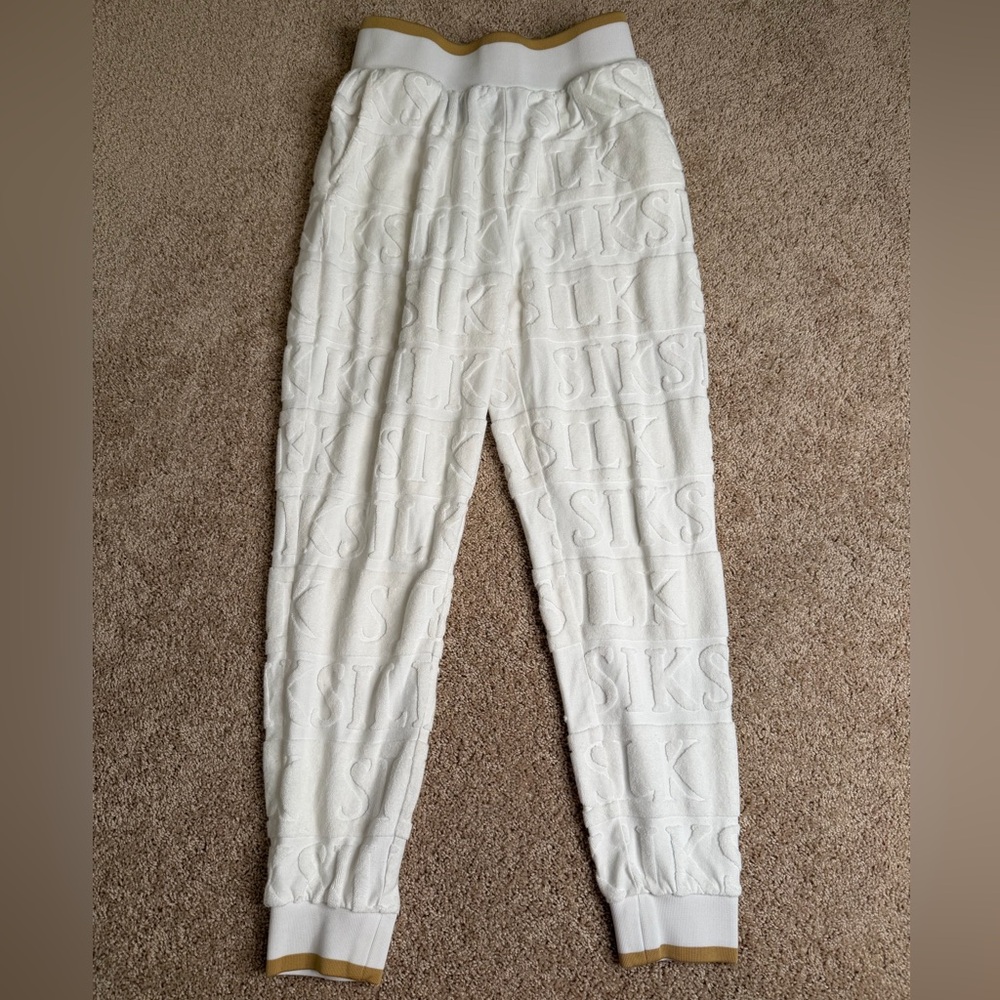 SikSilk White Embossed Logo Joggers Size‎ UK 10 / US 6
